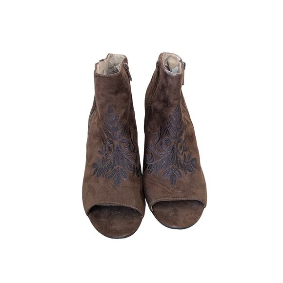 Andrew Geller Spinda Peep Toe Ankle Booties Embroidered Brown Faux Suede 11 M - Picture 4 of 11
